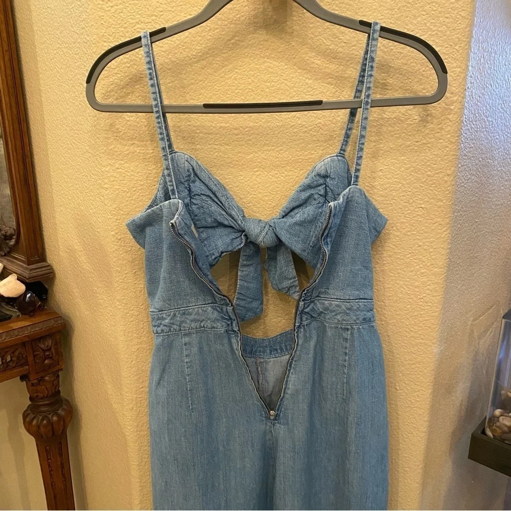 TOPSHOP Women Blue Tie Front Keyhole Denim Cropped Jumpsuit Size 2 - Picture 6 of 8